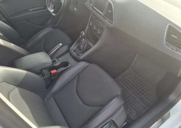 Seat Leon cena 55000 przebieg: 131900, rok produkcji 2015 z Warszawa małe 277